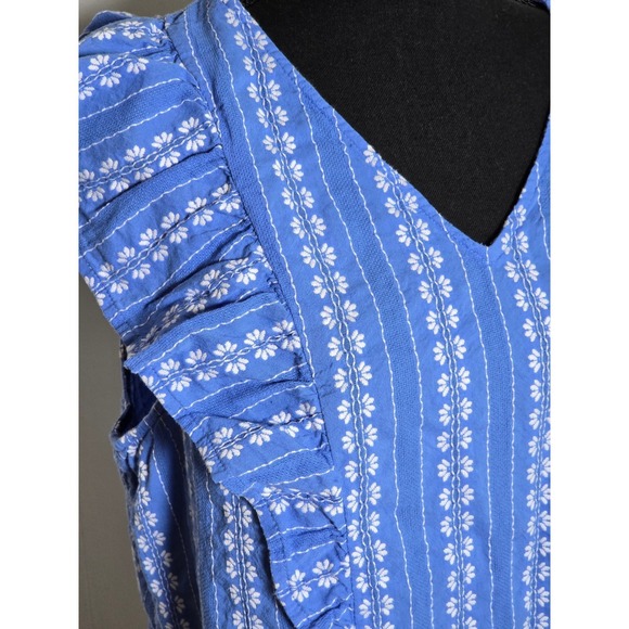 Croft & Barrow Women's Sleeveless Ruffle Blouse XL Blue Floral Striped Summer - Picture 3 of 7